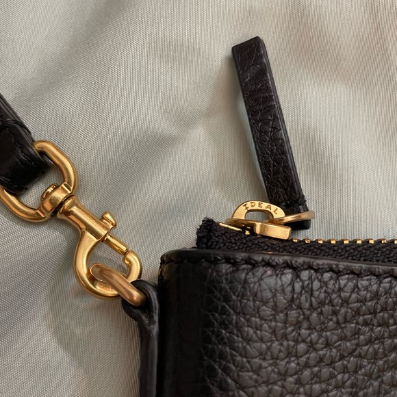 Tory Burch Black Clutch with Gold Emblem - Picture 6 of 7